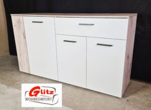 Sideboard Kommode Anrichte in Beige / Viking Eiche